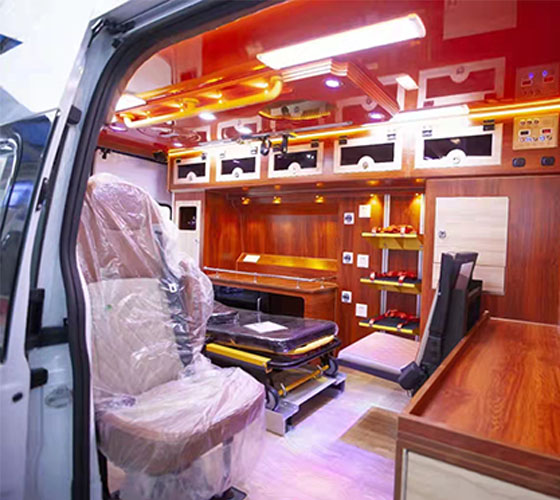 夏河县车辆内部展示